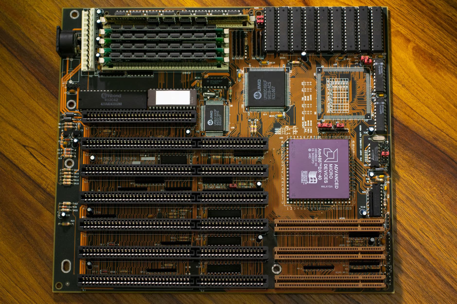 The Death of the Discrete GPU: How NPU-Powered PCs are Changing Hardware Forever