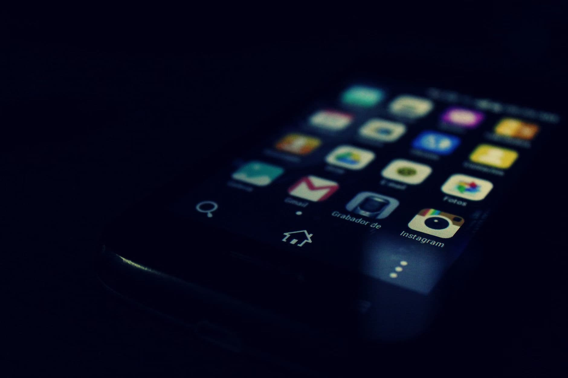 The Death of the Feed: Why Instagram’s Algorithm is Forcing a Pivot to Personal Branding